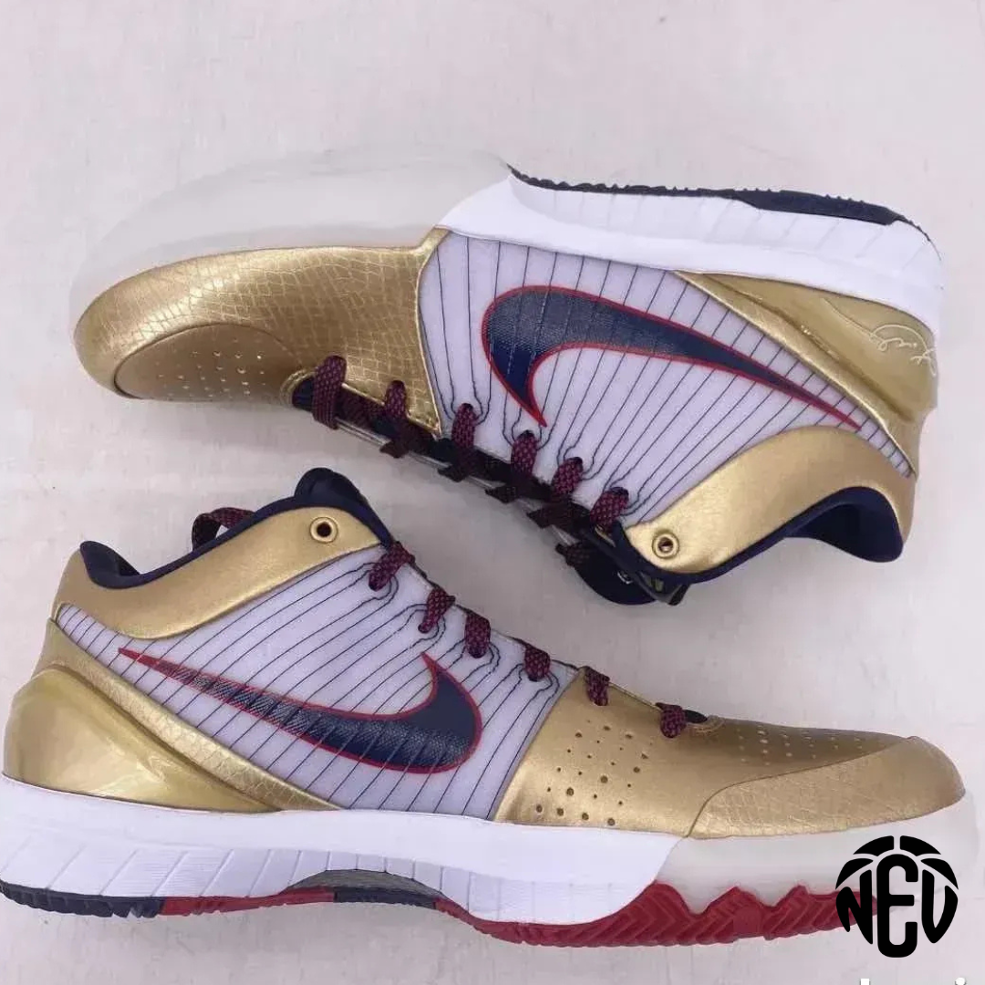 Kobe 4 Protro Gold Medal