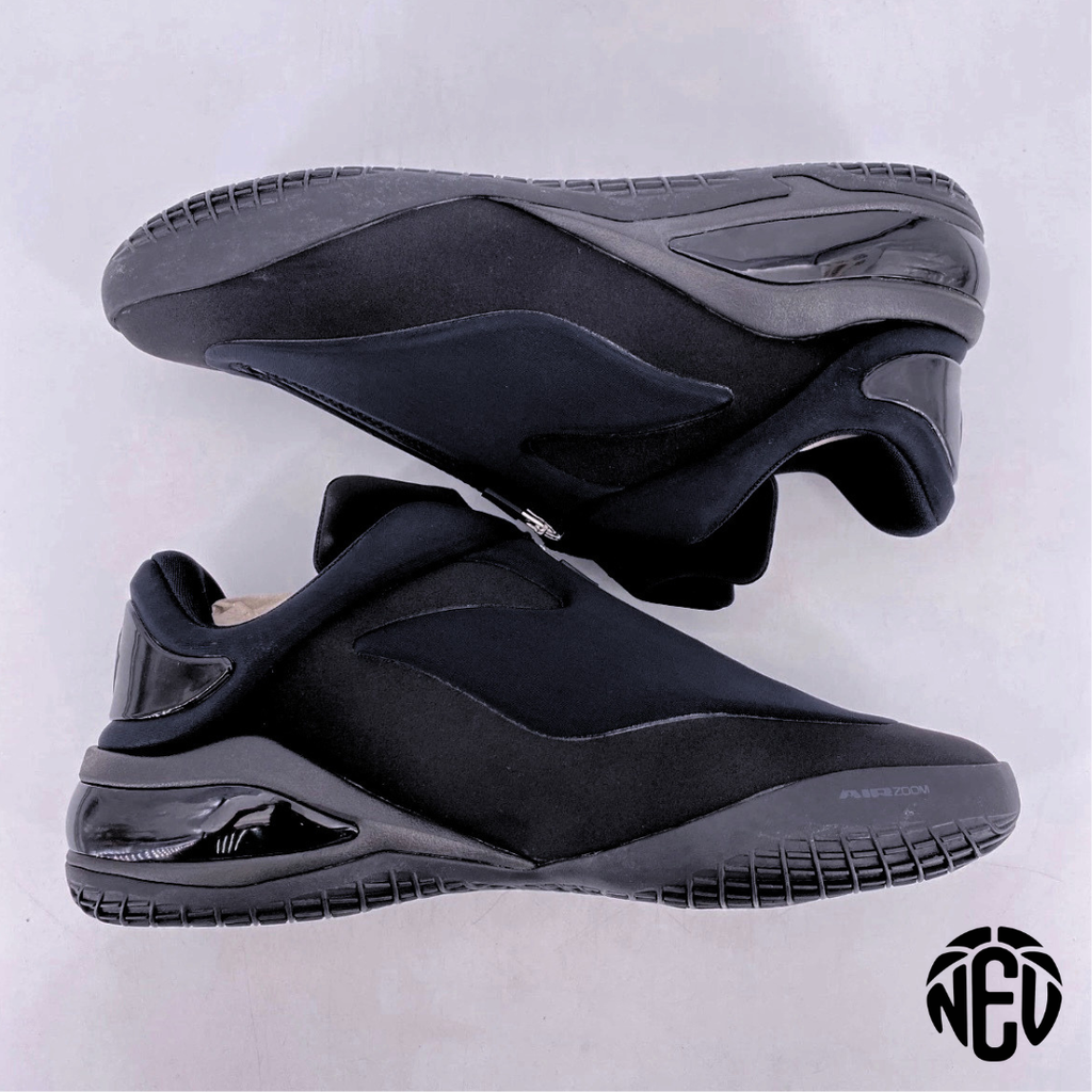 SHAI 001 Charm Black