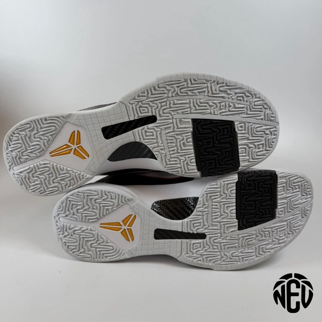 Kobe 5 Protro Bruce Lee Alternate