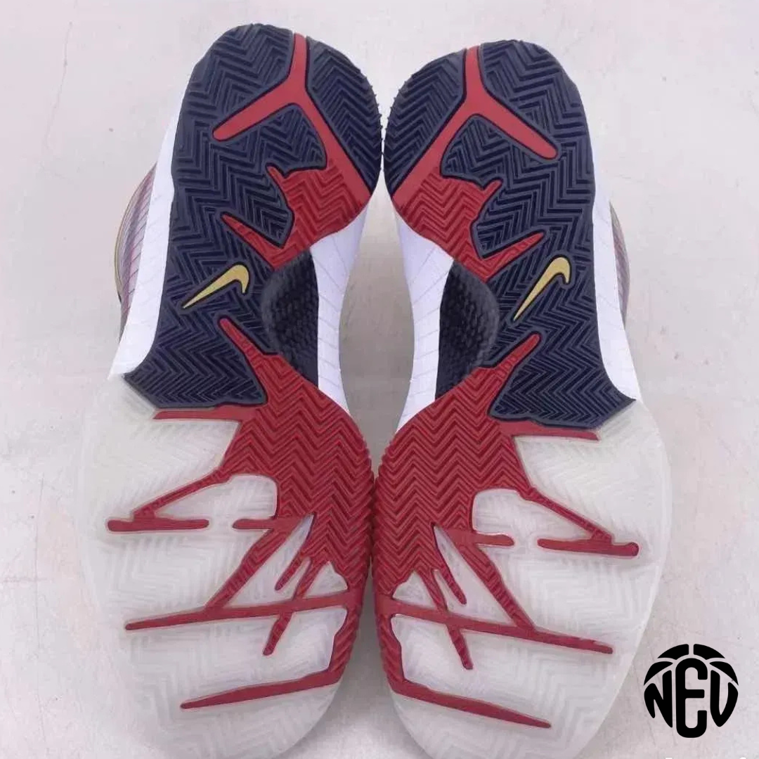 Kobe 4 Protro Gold Medal