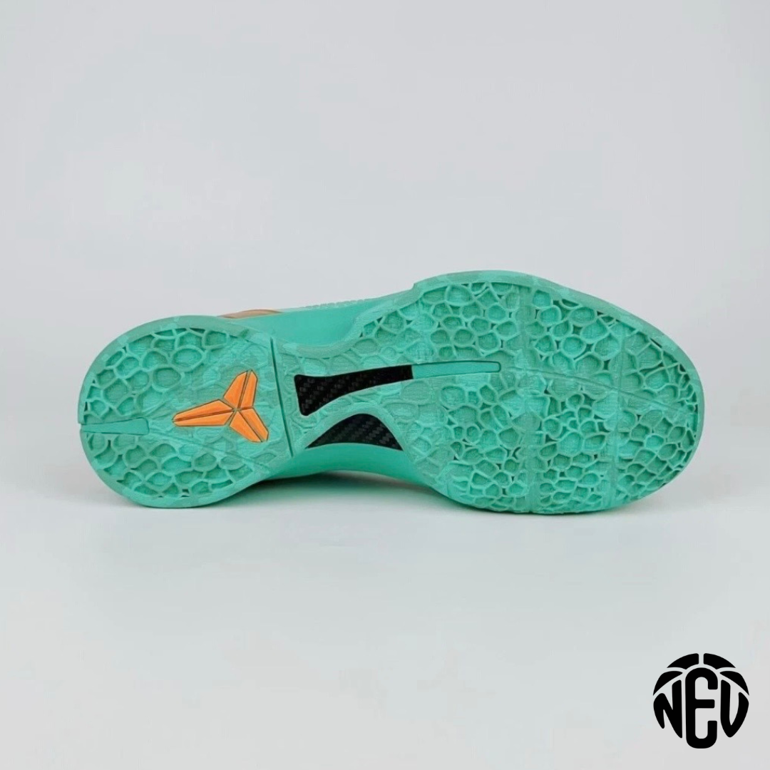 Kobe 6 Protro Jalen Brunson Statue of Liberty