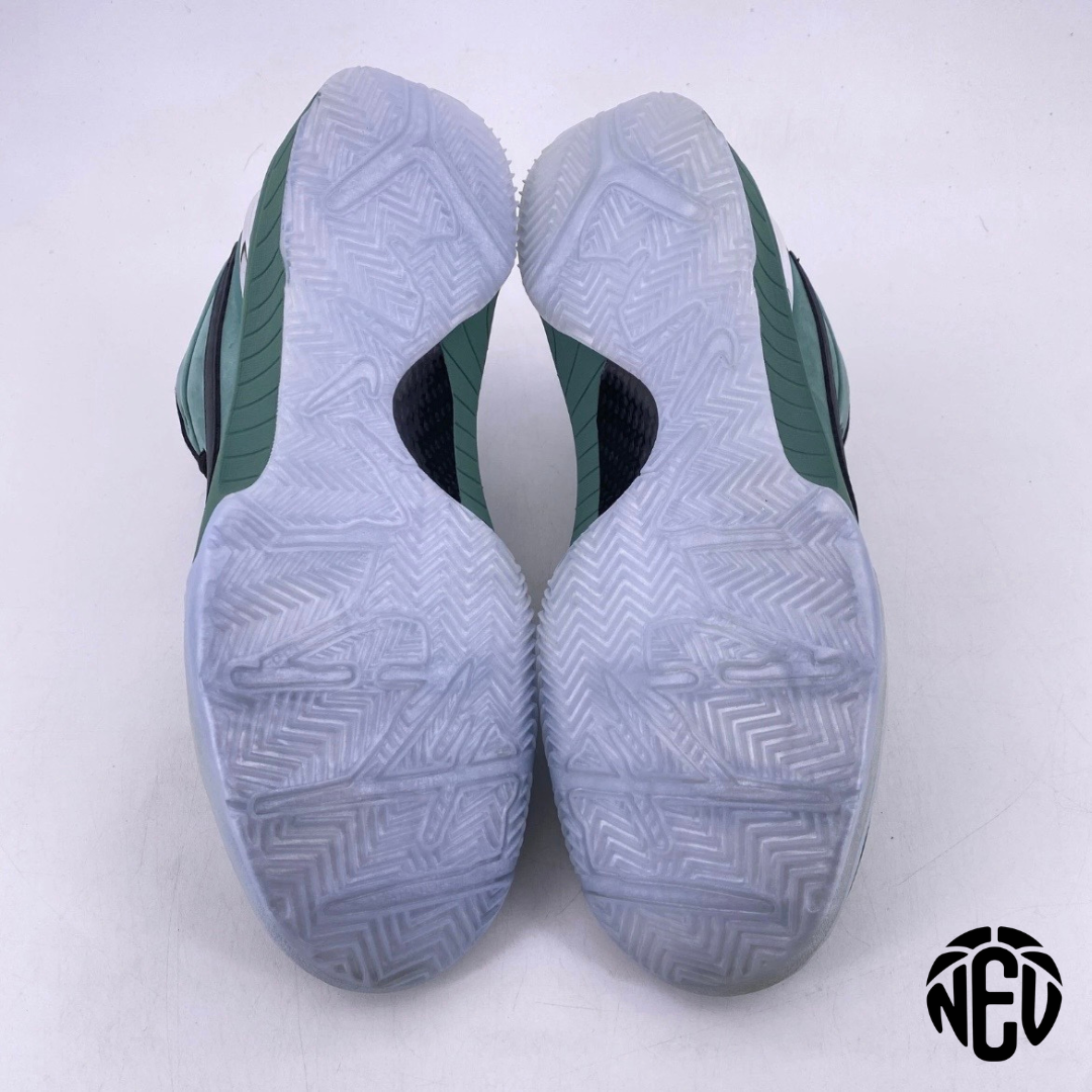 Kobe 4 Protro Girl Dad